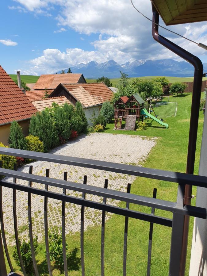 Privat Bartky Appartement Vrbov Buitenkant foto