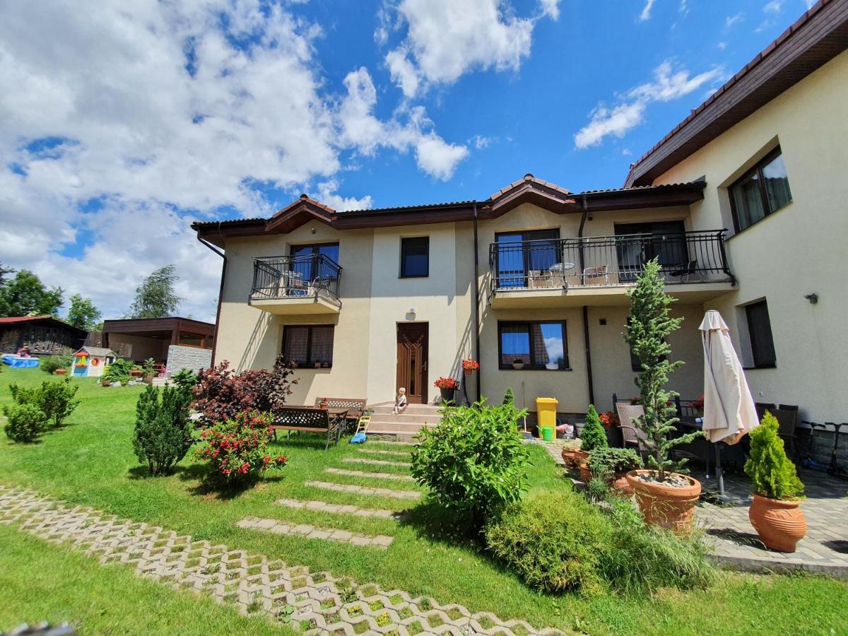 Privat Bartky Appartement Vrbov Buitenkant foto