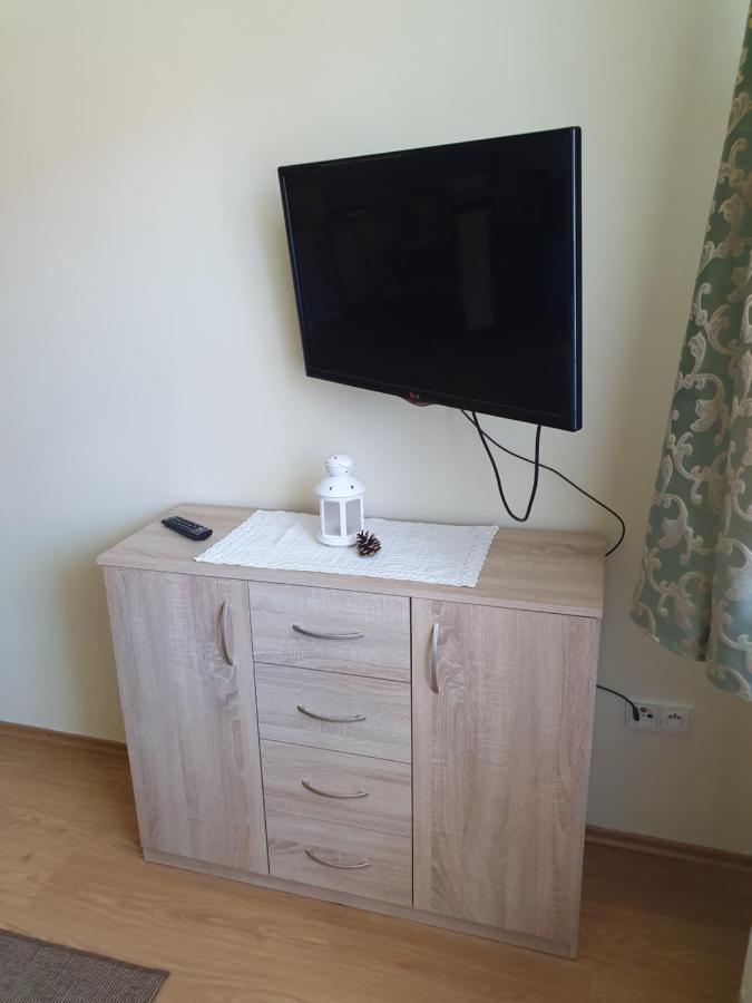Privat Bartky Appartement Vrbov Buitenkant foto