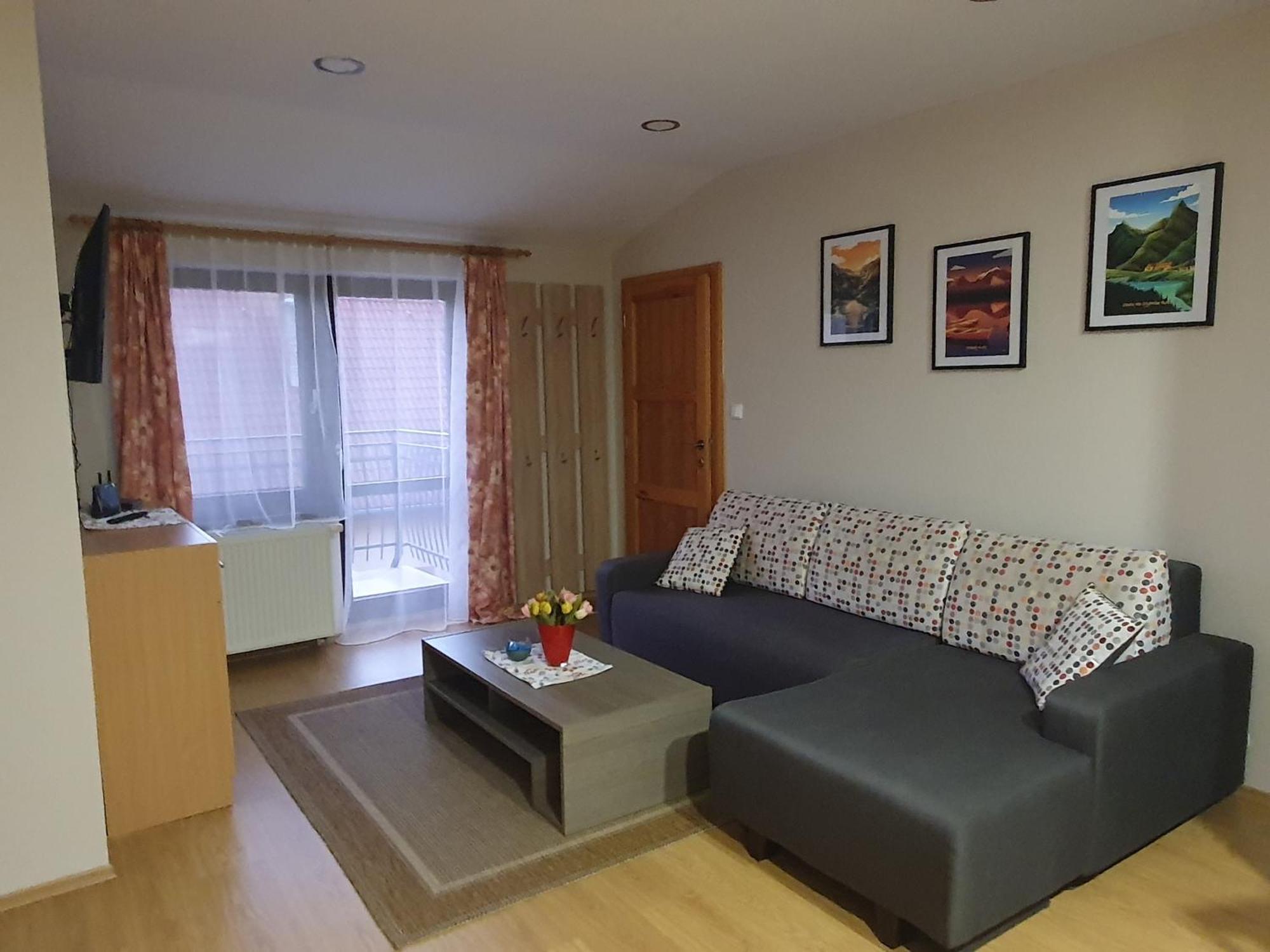 Privat Bartky Appartement Vrbov Buitenkant foto