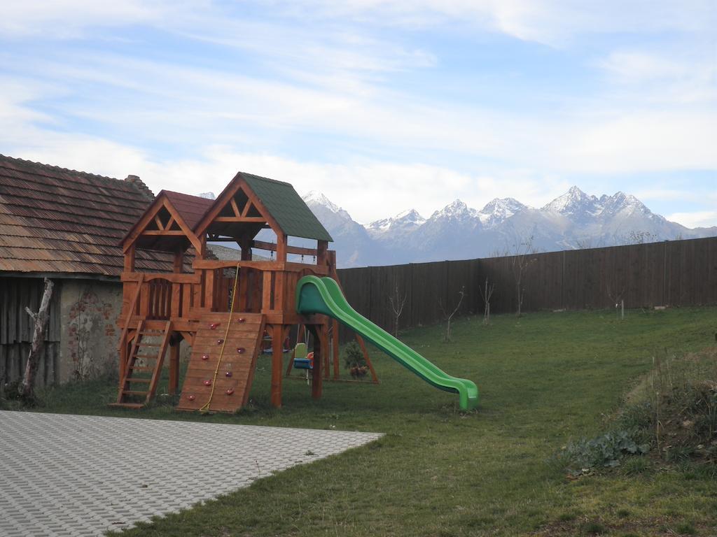 Privat Bartky Appartement Vrbov Buitenkant foto